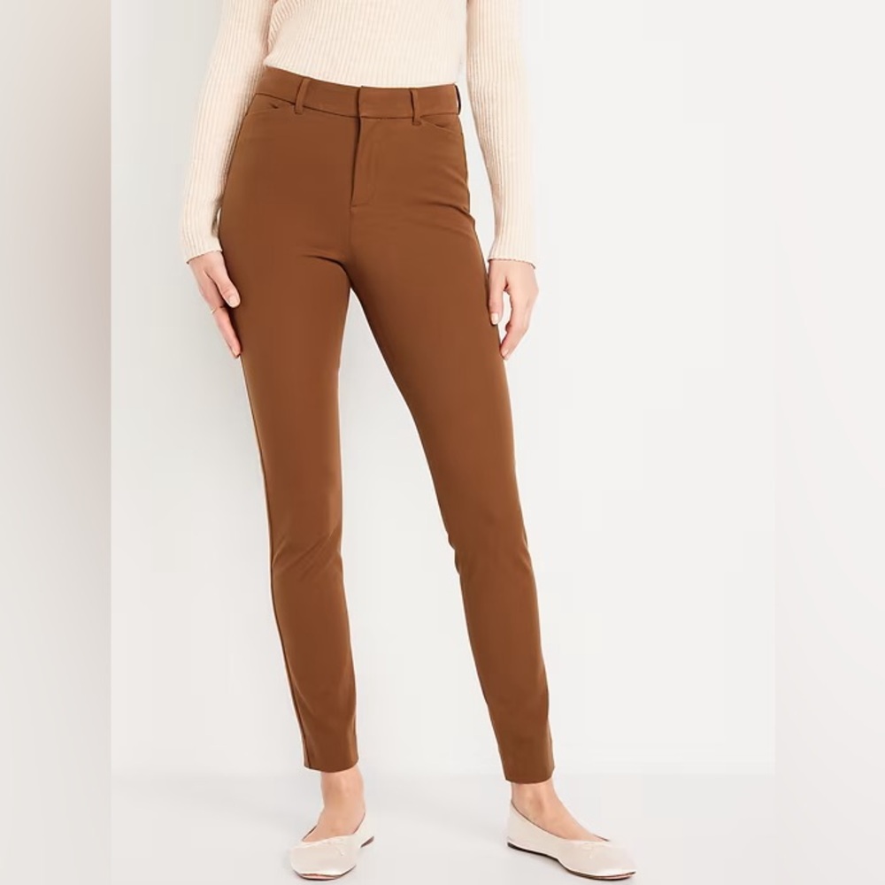 Old Navy Womens mustard colored Pixi pant
